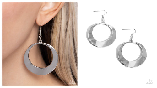 Paparazzi ♥ Urban Eclipse - Silver ♥ E1583