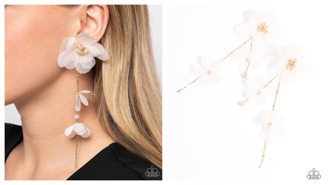 Paparazzi ♥ Balletcore - Gold ♥ Post E1721