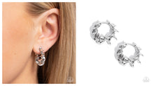 Load image into Gallery viewer, Paparazzi ♥ Corkscrew Chic - Silver ♥ Hinge E1725