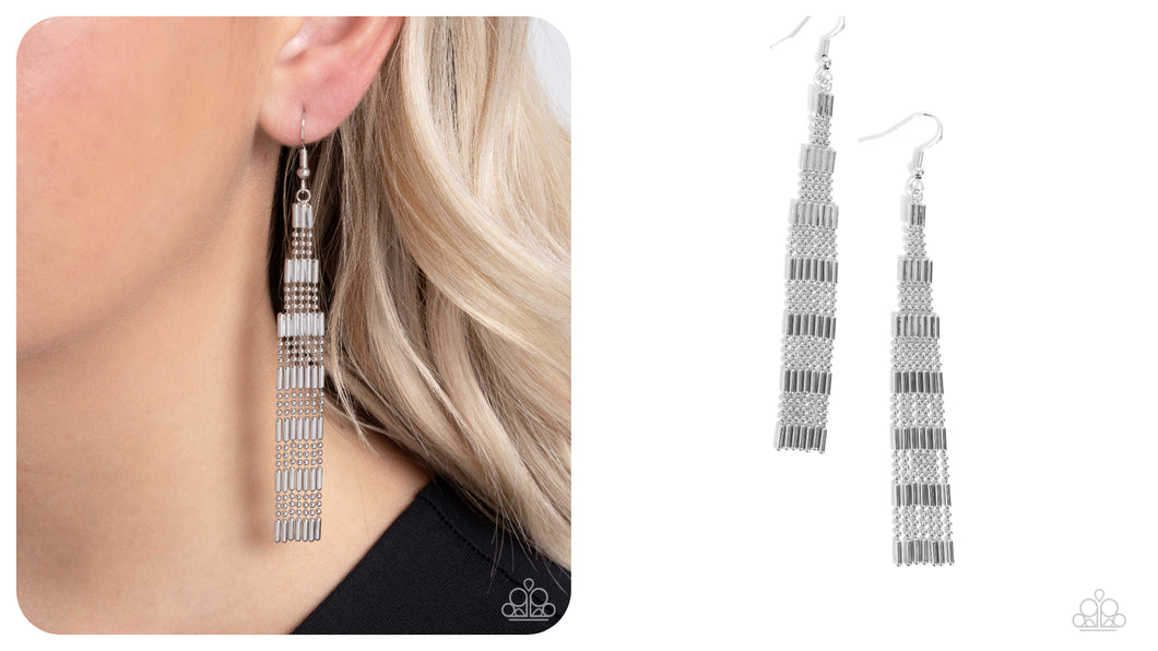 Paparazzi ♥ Empire State Etiquette - Silver ♥ E1728