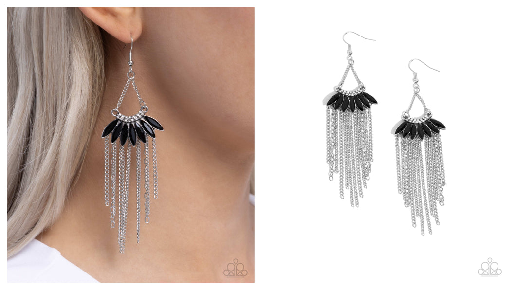 Paparazzi ♥ Fringe Feature - Black ♥ E1752