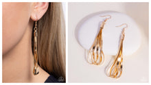 Load image into Gallery viewer, Paparazzi ♥ Keen Keepsake - Gold ♥ E1827