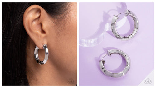 Paparazzi ♥ Hinged Homage - Silver ♥ E1899