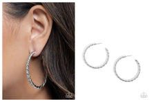 Load image into Gallery viewer, Paparazzi ♥ Coiled Class - Silver ♥ Post E1952