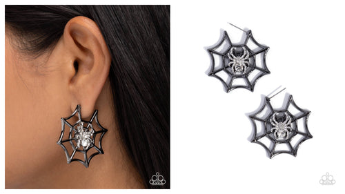 Paparazzi ♥ Spiderweb Showcase - Black ♥ Post E2029