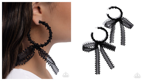 Paparazzi ♥ Brand New Bow - Black ♥ Post E2042