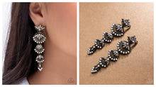 Load image into Gallery viewer, Paparazzi ♥ Ornate Optimism - Brass ♥ Post E2102