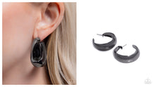 Load image into Gallery viewer, Paparazzi ♥ Hammered Heritage - Black ♥ Post E2108