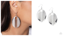 Load image into Gallery viewer, Paparazzi ♥ Carved Chic - Silver ♥ E2169