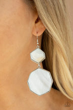 Load image into Gallery viewer, Paparazzi ♥ Vacation Glow - White ♥ E2226