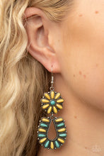 Load image into Gallery viewer, Paparazzi ♥ Badlands Eden - Yellow ♥ E819
