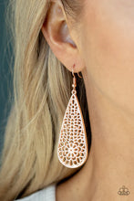 Load image into Gallery viewer, Paparazzi ♥ Posy Pasture - Rose Gold ♥ E859