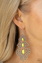 Load image into Gallery viewer, Paparazzi ♥ Flamboyant Frills - Yellow ♥ E893