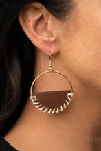 Load image into Gallery viewer, Paparazzi ♥ Lavishly Laid Back - Brown ♥ E914