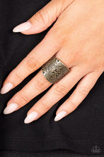 Load image into Gallery viewer, Paparazzi ♥ Argentine Arches - Brass ♥ Ring EX1