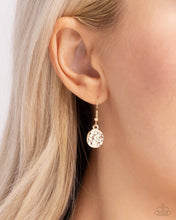 Load image into Gallery viewer, Paparazzi ♥ Elongated Elegance - Gold ♥ N2117