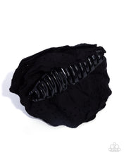 Load image into Gallery viewer, Paparazzi ♥ Energetic Eyelets - Black ♥ Hair Claw C77