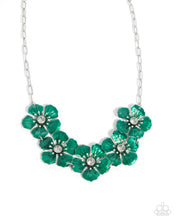 Load image into Gallery viewer, Paparazzi ♥ Eternal Efflorescence - Green ♥ N2553