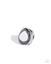 Load image into Gallery viewer, Paparazzi ♥ Extroverted Envy - White ♥ R507