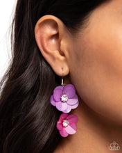 Load image into Gallery viewer, Paparazzi ♥ Fairy Tale Florals - Purple ♥ E1910