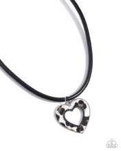 Load image into Gallery viewer, Paparazzi ♥ Ferocious Flirt - Black ♥ N2545