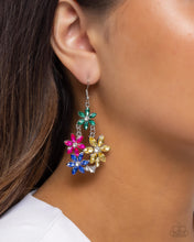 Load image into Gallery viewer, Paparazzi ♥ Floral Founder - Earrings ♥ E1801