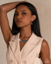 Load image into Gallery viewer, Paparazzi ♥ Fringe Formal - Gold ♥ N2919