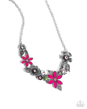Load image into Gallery viewer, Paparazzi ♥ GARDEN My Sparkle - Pink ♥ N2648
