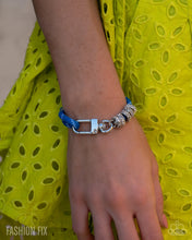Load image into Gallery viewer, Paparazzi ♥ Glimpses of Malibu - Complete Look ♥ GM-0426