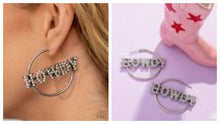 Load image into Gallery viewer, *LOP 0225* Paparazzi ♥ Howdy Hoedown - White ♥ Post E1833