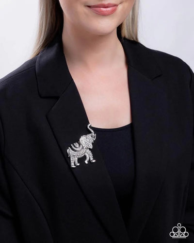 Paparazzi ♥ Elephant Embrace - Black ♥ Brooch BR2