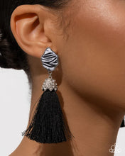Load image into Gallery viewer, Paparazzi ♥ Iconic Zebra - Black ♥ E2306