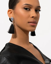 Load image into Gallery viewer, Paparazzi ♥ Iconic Zebra - Black ♥ E2306