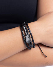 Load image into Gallery viewer, Paparazzi ♥ Lead Guitar - Black ♥ B980