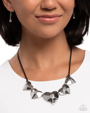 Load image into Gallery viewer, Paparazzi ♥ Loveable Landmark - Black ♥ N2751