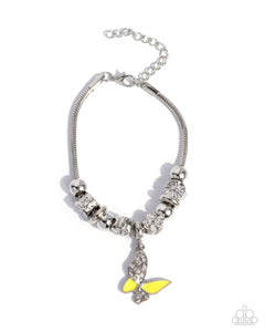 Paparazzi ♥ Luminescent Landing - Yellow ♥ B964
