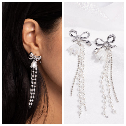 Paparazzi ♥ Garden Gain - White ♥ Post E1390