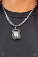 Load image into Gallery viewer, Paparazzi ♥ Fit for a DRAMA QUEEN - Silver ♥ N1604