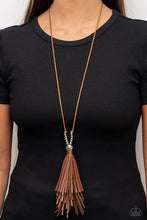 Load image into Gallery viewer, Paparazzi ♥ A Clean Sweep - Brown ♥ N1643