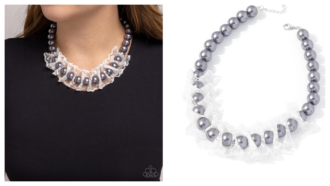 Paparazzi ♥ Distinguished Desire - Silver ♥ N2533