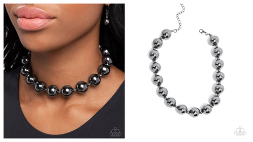 Paparazzi ♥ Flattery Will Get You Everywhere - Black ♥ N2554