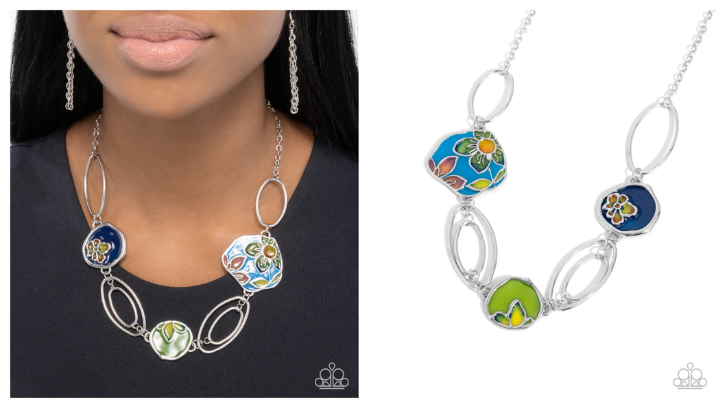 Paparazzi ♥ Stained Glass Statement - Multi ♥ N2548