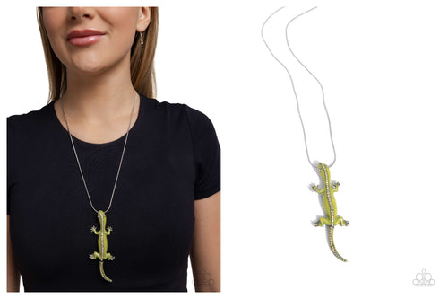 Paparazzi ♥ Salamander Statement - Green ♥ N2667