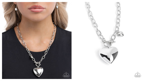 Paparazzi ♥ Heartfelt Hangout - Silver ♥ N2708
