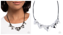 Load image into Gallery viewer, Paparazzi ♥ Loveable Landmark - Black ♥ N2751