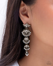 Load image into Gallery viewer, Paparazzi ♥ Ornate Optimism - Brass ♥ Post E2102