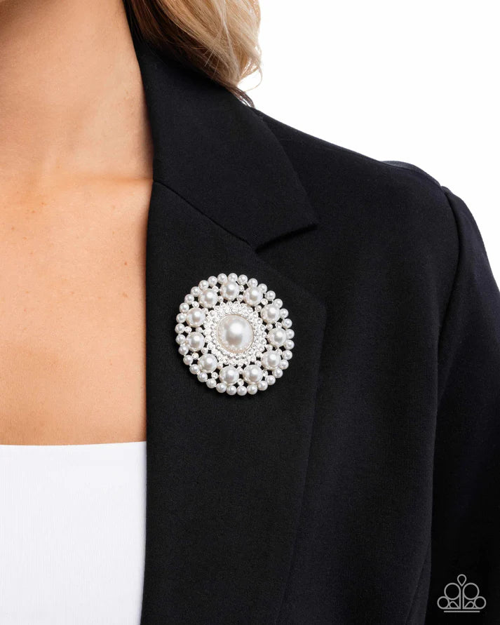 Paparazzi ♥ Posh Paladin - White ♥ Brooch BR4