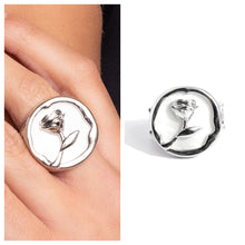 Load image into Gallery viewer, Paparazzi ♥ Belles Rose - White ♥ R408