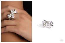 Load image into Gallery viewer, Paparazzi ♥ BOW Caution to the Wind - Purple ♥ R430