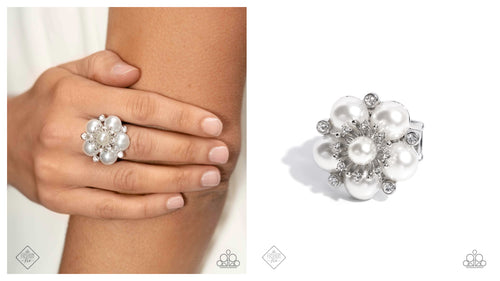 Paparazzi ♥ Friendly Flair - White ♥ R496